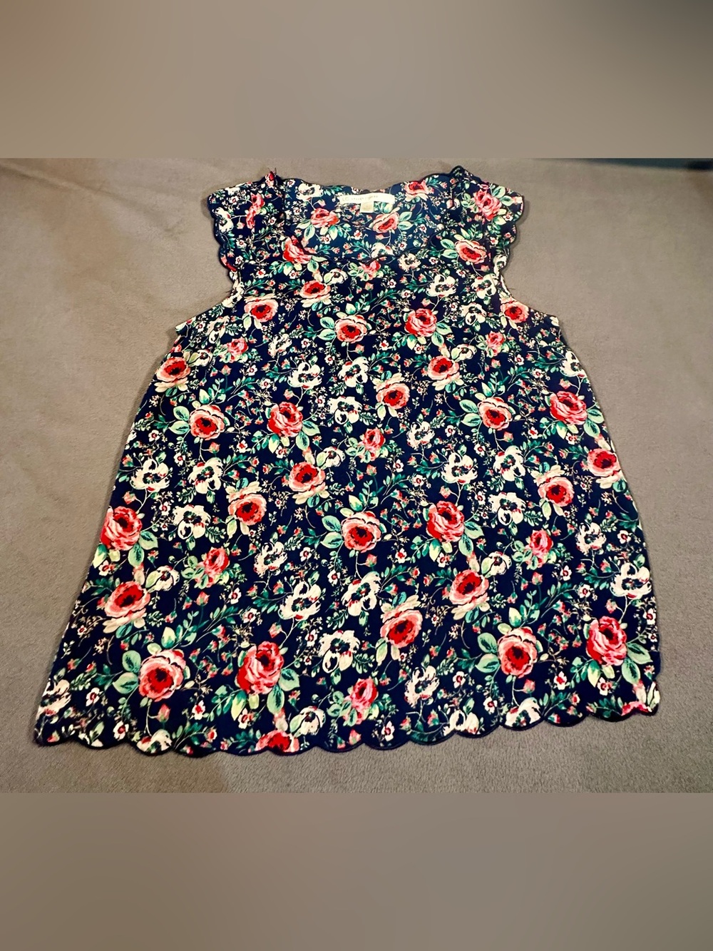 LC Lauren Conrad Navy Floral women blouse Dwith Pink and Green Accents